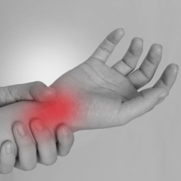 腱鞘炎にお困りの方は大宮駅東口のタクト鍼灸整骨院へ